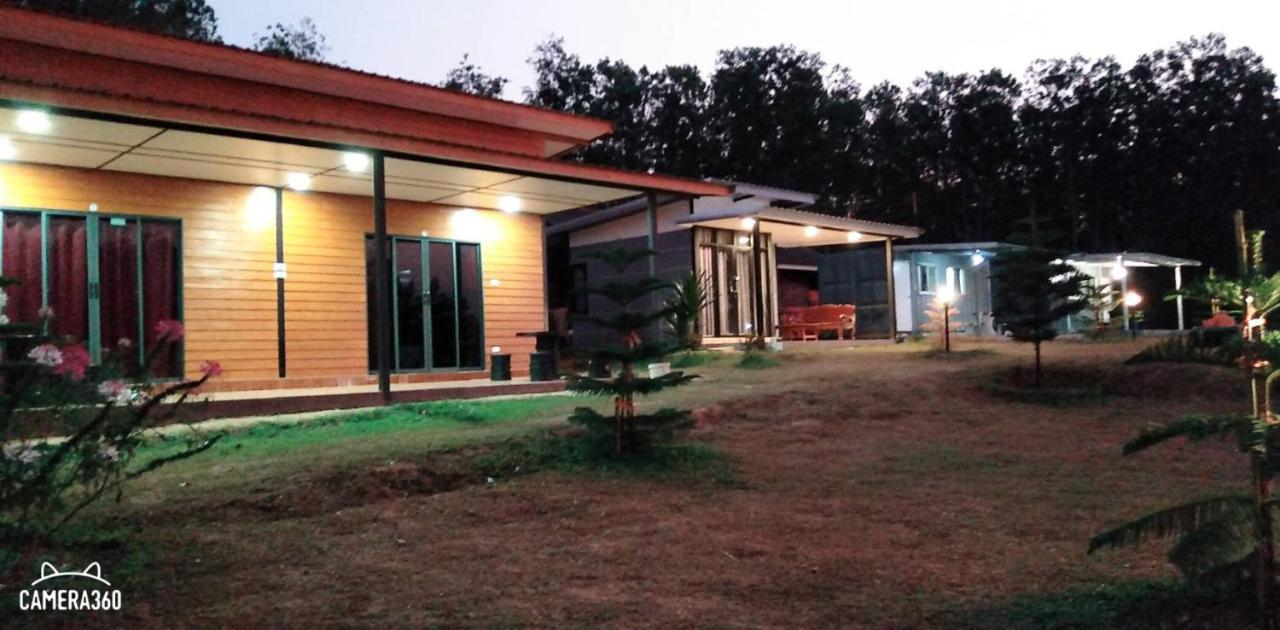 เฟรนด์แคมป์ Villa Khao Kho Eksteriør bilde