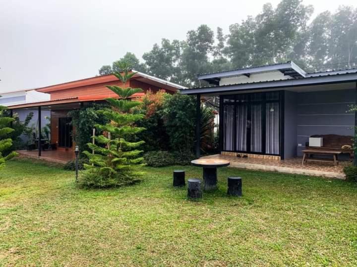 เฟรนด์แคมป์ Villa Khao Kho Rom bilde